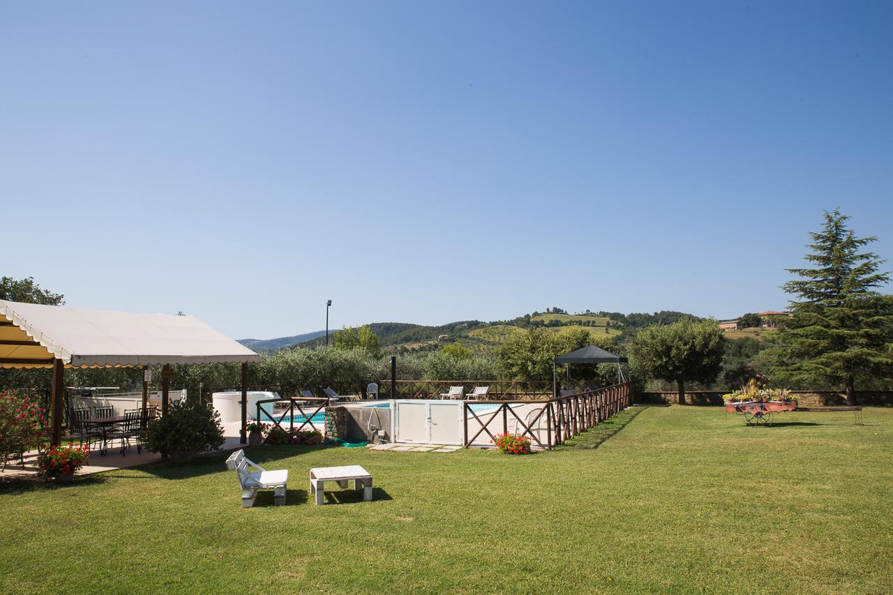 Agriturismo Il Cicaleto Cannara Exteriör bild